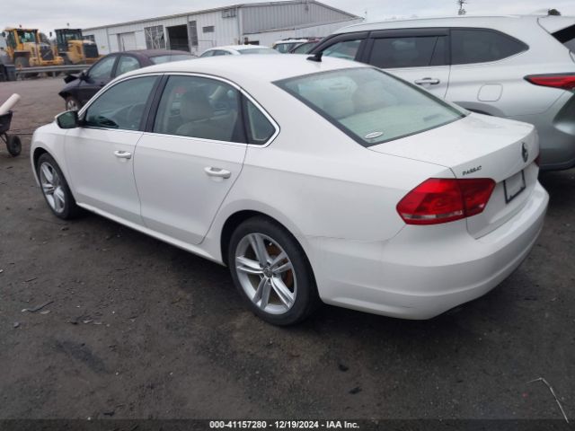 1VWBN7A3XEC095066 Volkswagen Passat 2.0l Tdi Se