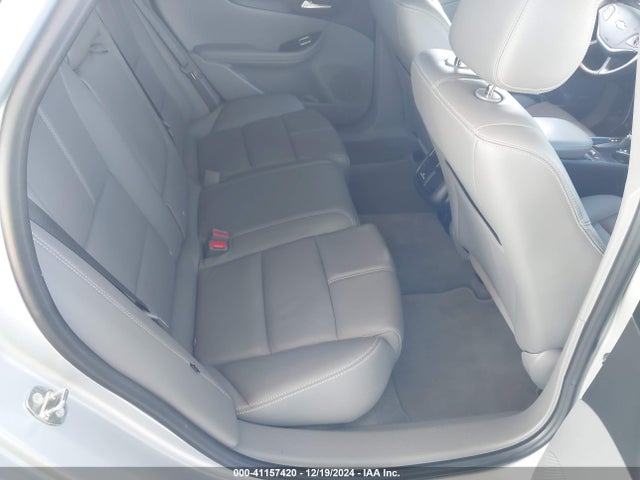 Chevrolet IMPALA 1LT 2018 2G1105S35J9106856 Image 8