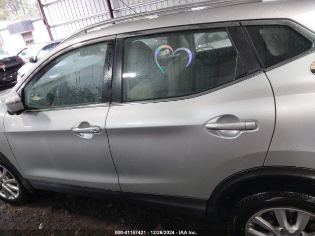JN1BJ1BV4MW566429 Nissan Rogue Sport Sv Fwd Xtronic Cvt