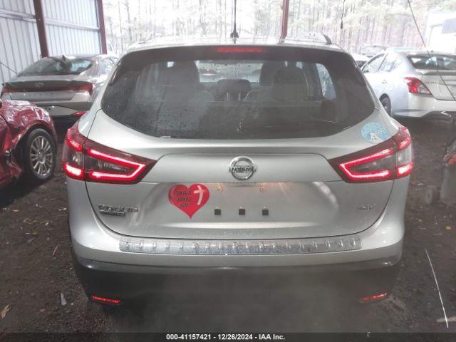 JN1BJ1BV4MW566429 Nissan Rogue Sport Sv Fwd Xtronic Cvt