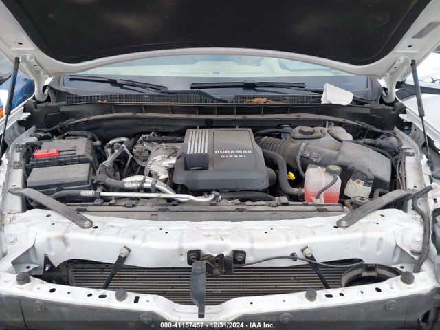 1GNSKFKT1PR529998 Chevrolet Suburban 4wd Premier