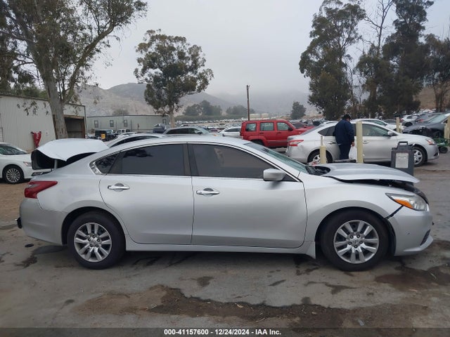 Nissan Altima 2.5 S 2018 1N4AL3AP1JC476742 Image 12