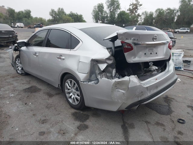 Nissan Altima 2.5 S 2018 1N4AL3AP1JC476742 Image 3