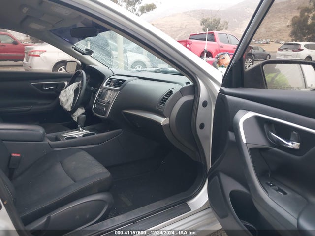 Nissan Altima 2.5 S 2018 1N4AL3AP1JC476742 Image 5
