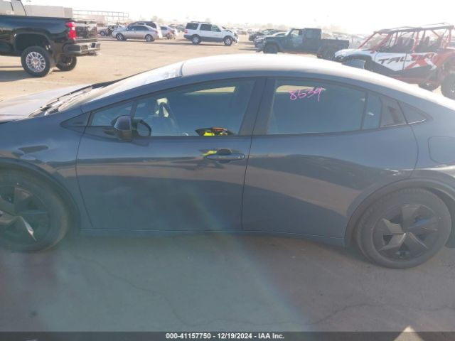 JTDACAAU9R3019211 Toyota Prius Le
