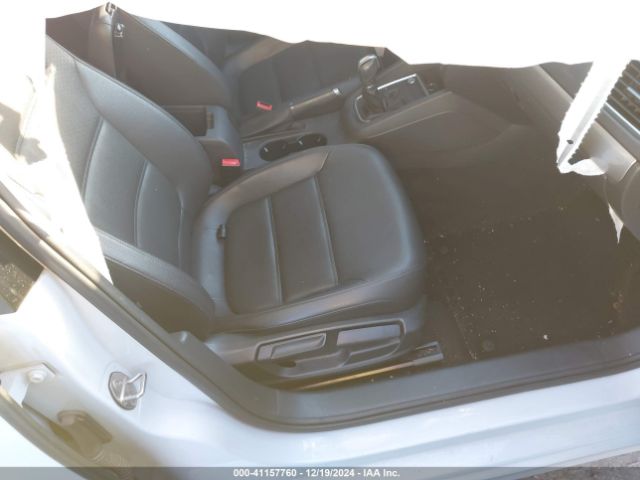 3VWDB7AJ5HM384049 Volkswagen Jetta 1.4t Se