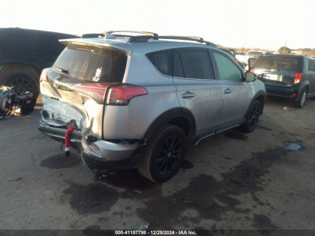 2T3RFREVXJW710728 Toyota Rav4 Adventure/xle