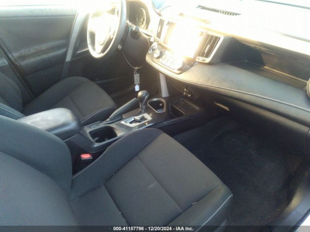 2T3RFREVXJW710728 Toyota Rav4 Adventure/xle
