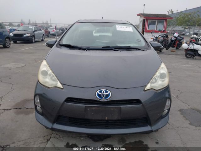 JTDKDTB31E1067004 Toyota Prius C Four