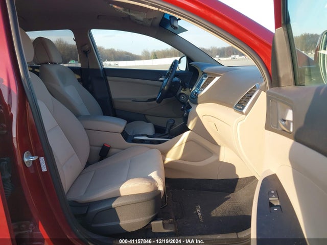 Hyundai TUCSON SE 2018 KM8J23A41JU833653 Image 5