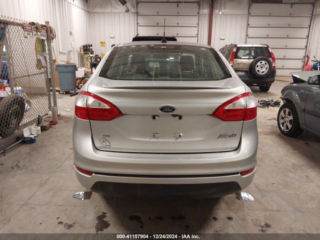 Ford FIESTA SE 2018 3FADP4BJ9JM119776 Image 17