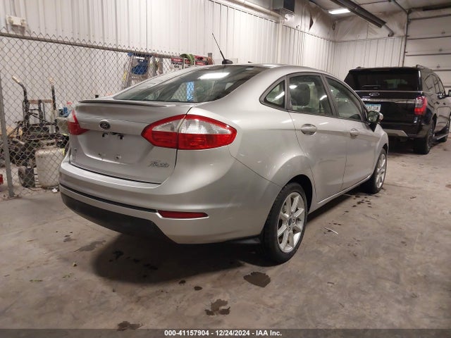 Ford FIESTA SE 2018 3FADP4BJ9JM119776 Image 4