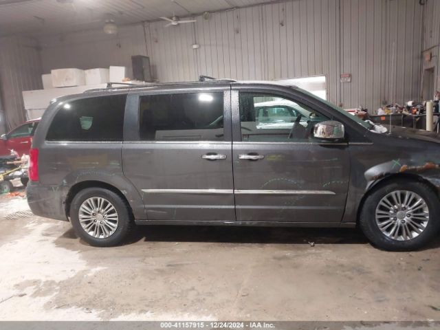 2C4RC1CG4FR513814 Chrysler Town & Country Touring-l