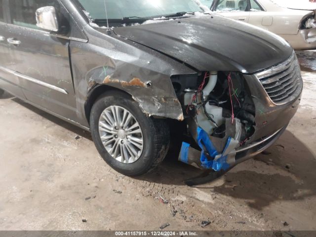 2C4RC1CG4FR513814 Chrysler Town & Country Touring-l
