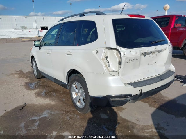Subaru Forester 2.5i Premium 2015 JF2SJADCXFH457121 Image 3