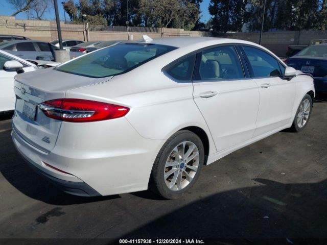 3FA6P0LU8LR112687 Ford Fusion Hybrid Se