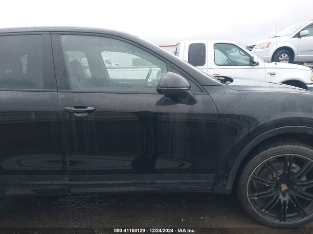 WP1AA2A20GLA08250 Porsche Cayenne