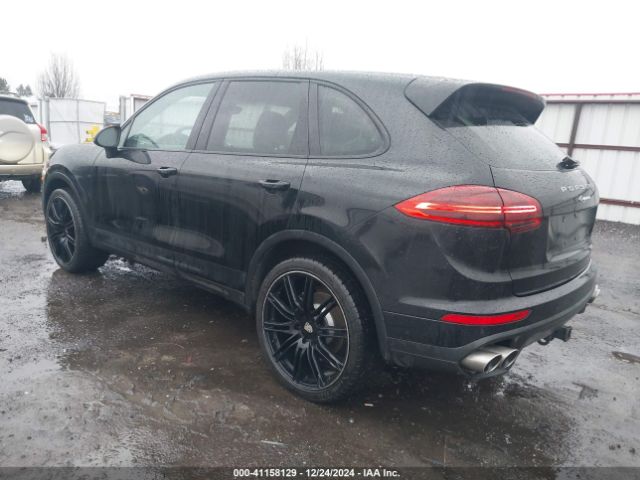 Porsche Cayenne 2016 WP1AA2A20GLA08250 Image 3