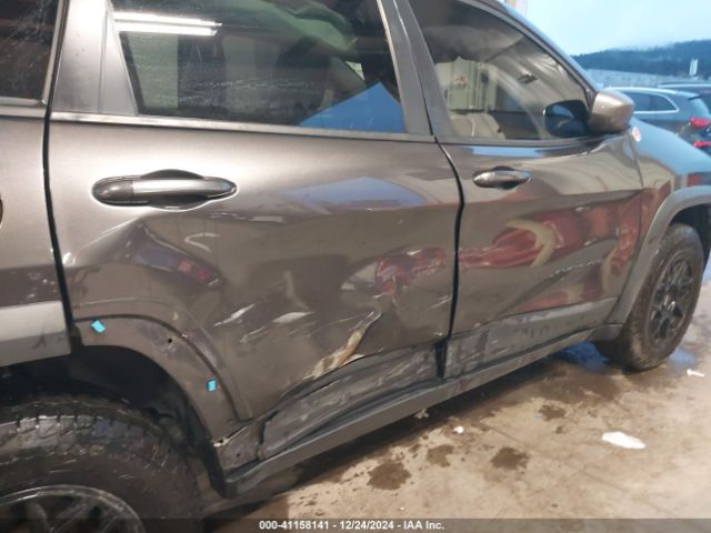 1C4PJMBS9HW658295 Jeep Cherokee Trailhawk 4x4