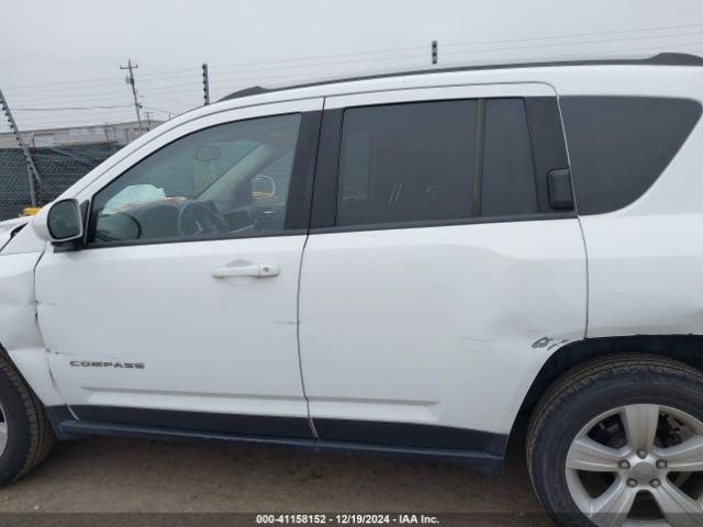 1C4NJDEB0GD616692 Jeep Compass Latitude