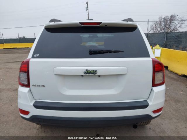 1C4NJDEB0GD616692 Jeep Compass Latitude