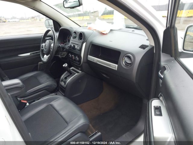 1C4NJDEB0GD616692 Jeep Compass Latitude