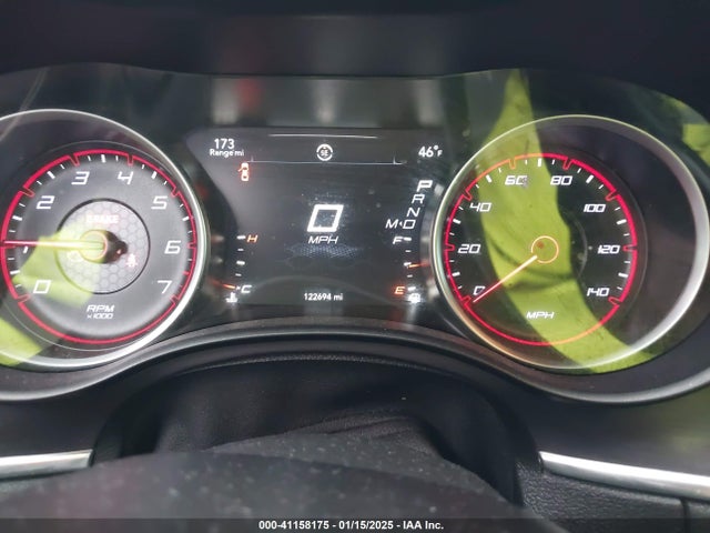 2C3CDXBG0HH585274 Dodge Charger Se Rwd