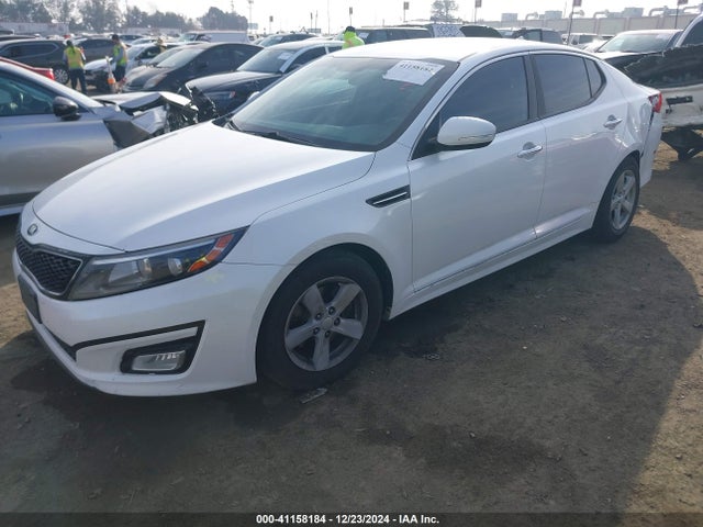 KIA Optima Lx 2015 KNAGM4A7XF5568481 Image 2