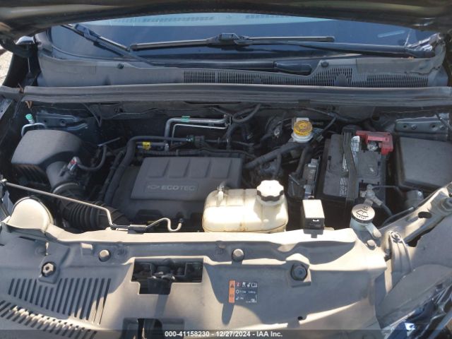 3GNCJKSB3LL198575 Chevrolet Trax Fwd Ls