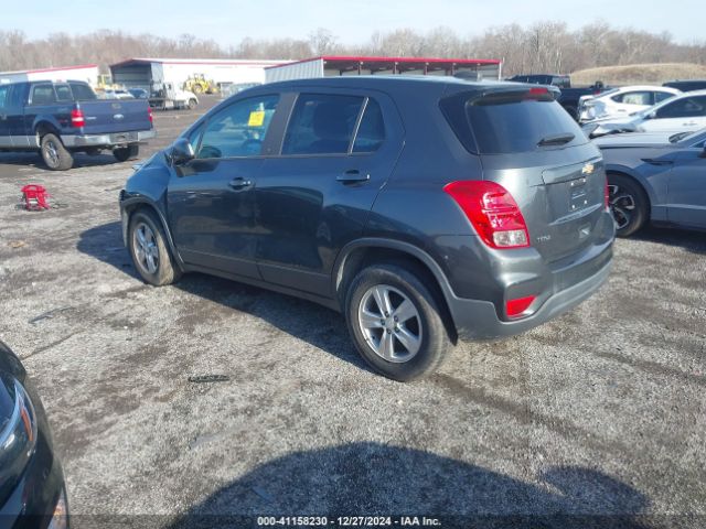 3GNCJKSB3LL198575 Chevrolet Trax Fwd Ls