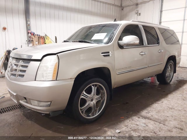 2007 CADILLAC ESCALADE ESV 1GYFK66827R302491 Photo 1