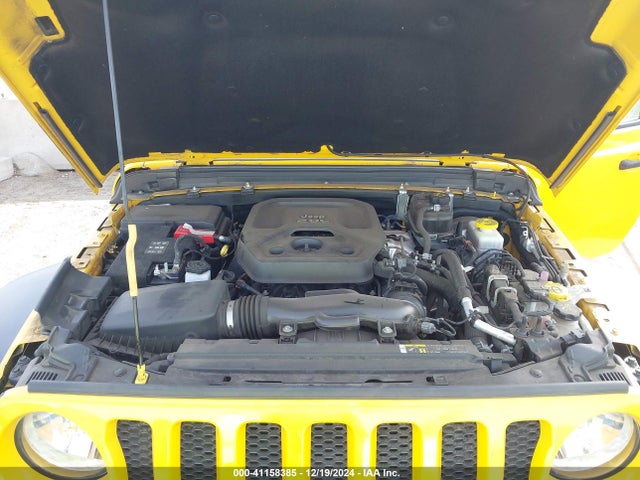 1C4HJXDN2KW549231 Jeep Wrangler Unlimited Sport S 4x4