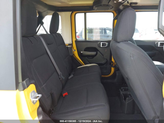 1C4HJXDN2KW549231 Jeep Wrangler Unlimited Sport S 4x4