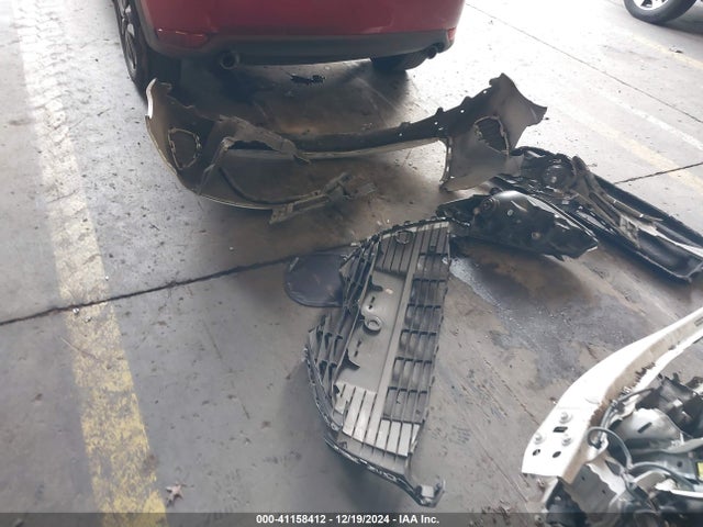 VNKKTUD38FA041692 Toyota YARIS L
