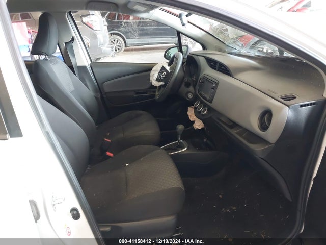 VNKKTUD38FA041692 Toyota YARIS L