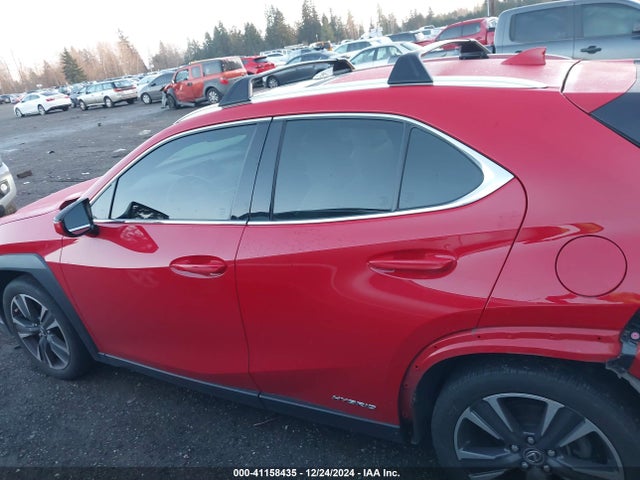 Lexus UX 250H 2019 JTHU9JBHXK2002084 Image 15