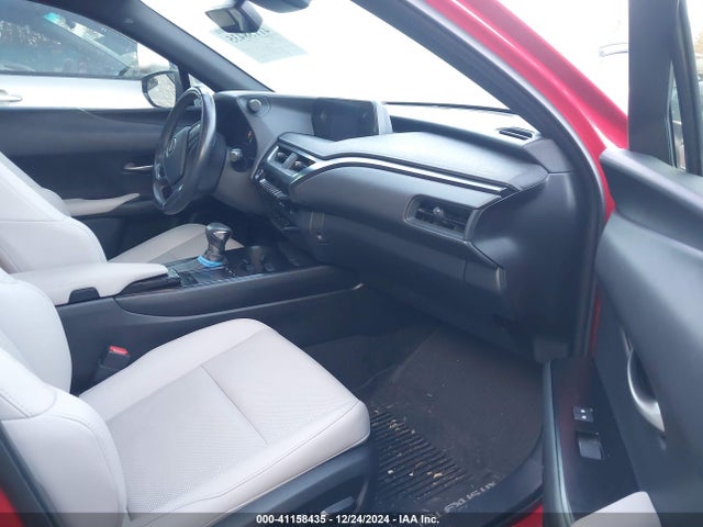 JTHU9JBHXK2002084 Lexus UX 250H
