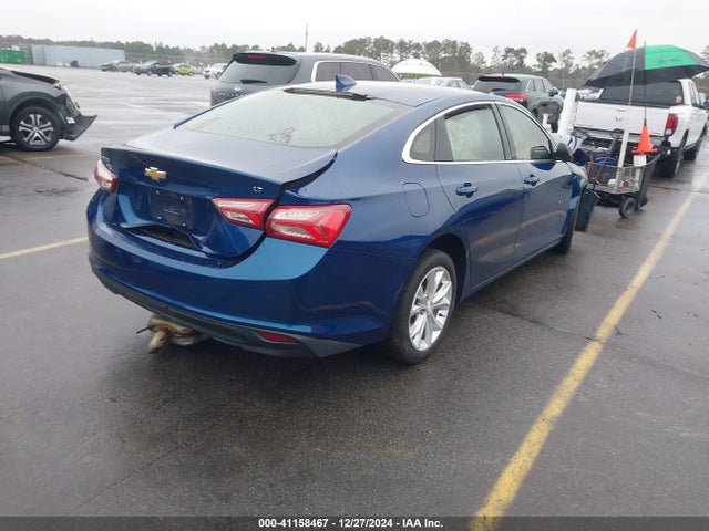 1G1ZD5STXKF142803 Chevrolet MALIBU LT