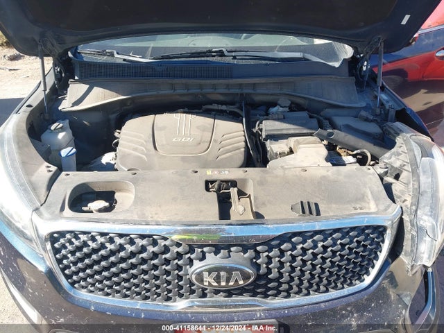 5XYPG4A55JG361022 KIA Sorento 3.3l Lx