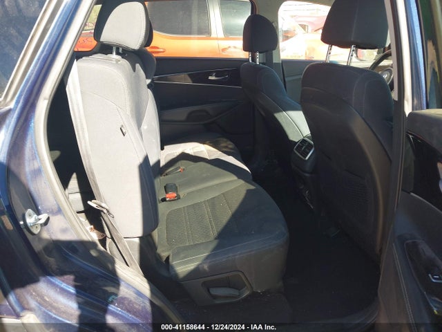5XYPG4A55JG361022 KIA Sorento 3.3l Lx