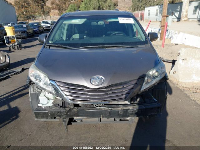 5TDKZ3DCXHS769358 Toyota Sienna Le 8 Passenger