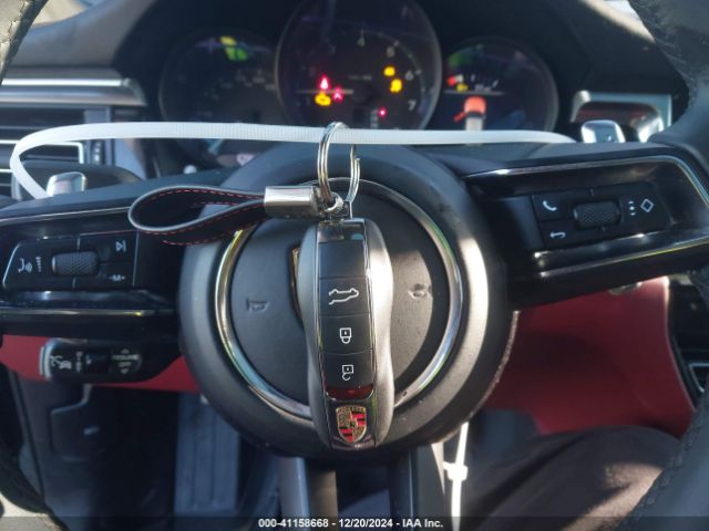 WP1AA2A50RLB02643 Porsche Macan T
