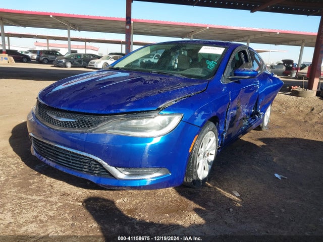 Chrysler 200 Limited 2015 1C3CCCAB0FN687521 Image 2