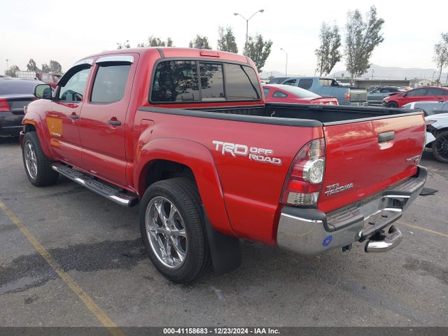 Toyota Tacoma Double Cab Prerunner 2014 3TMJU4GNXEM160778 Image 3