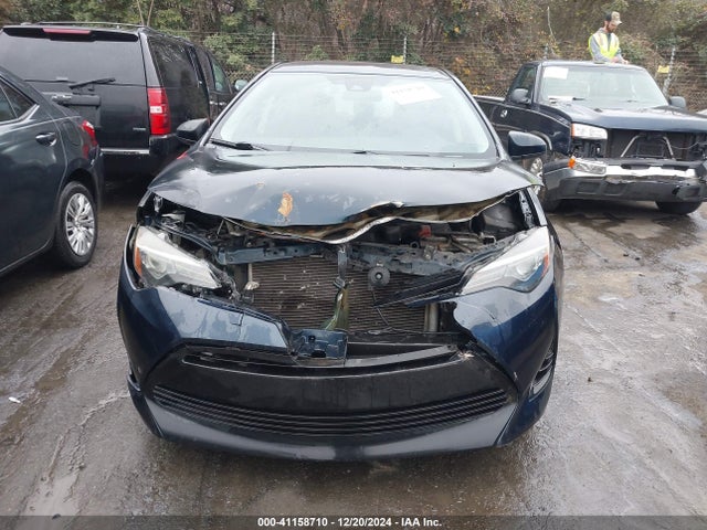 Toyota COROLLA LE 2018 5YFBURHE0JP852230 Image 12