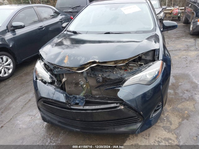 Toyota COROLLA LE 2018 5YFBURHE0JP852230 Image 17