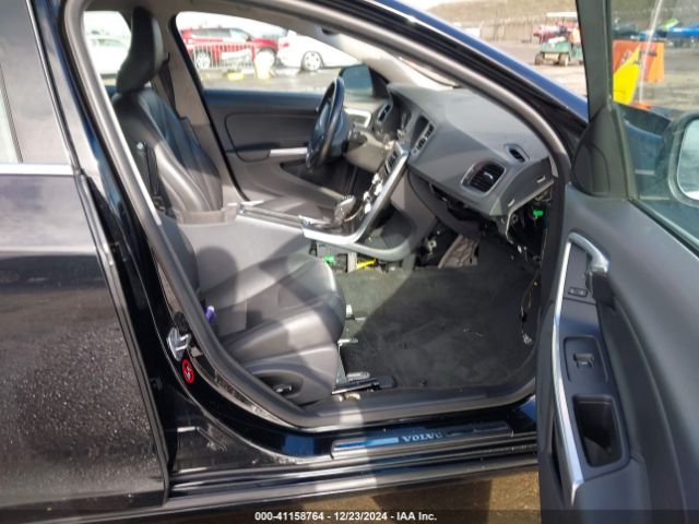 YV126MFK2G2401582 Volvo S60 T5 Drive-e Premier