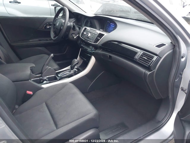 Honda ACCORD LX 2016 1HGCR2F38GA197019 Image 5