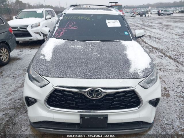 5TDKDRBH1RS561211 Toyota Highlander Platinum