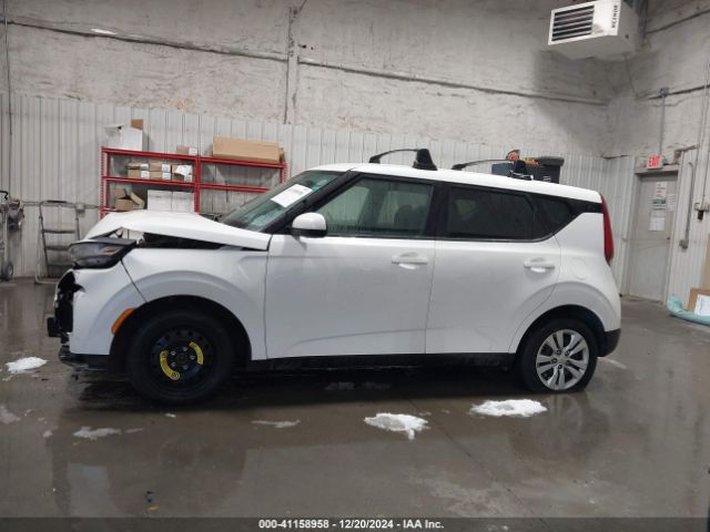 KNDJ23AU8N7803543 KIA SOUL LX